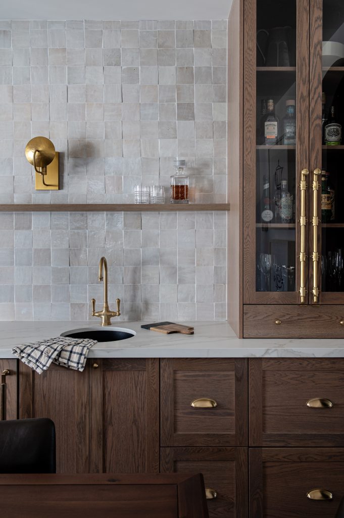 Kingswood_GalleConstruction_Bar2