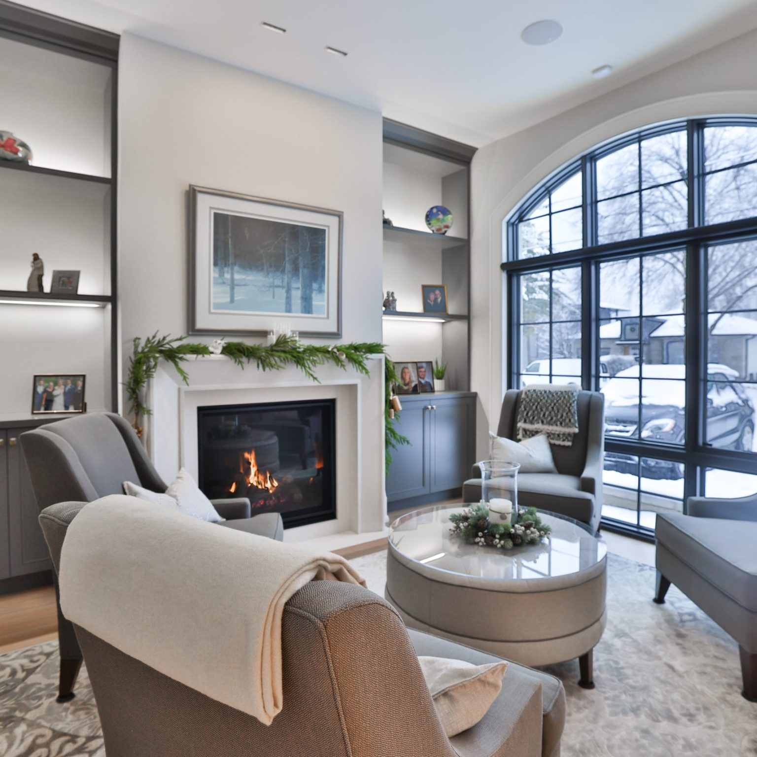 Laurel_GalleConstruction_Living-Room-scaled.jpg